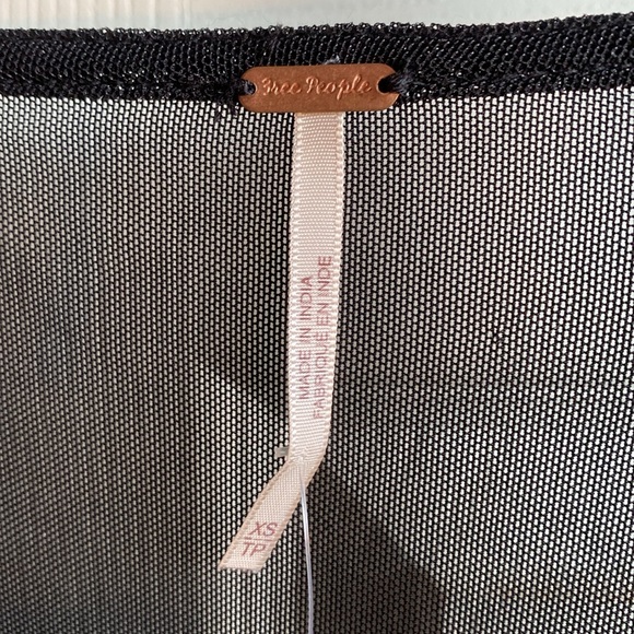 Free People NWT Rendezvous Stretch Black Embroidered Lace Vneck Long Sleeve Top - Picture 12 of 13